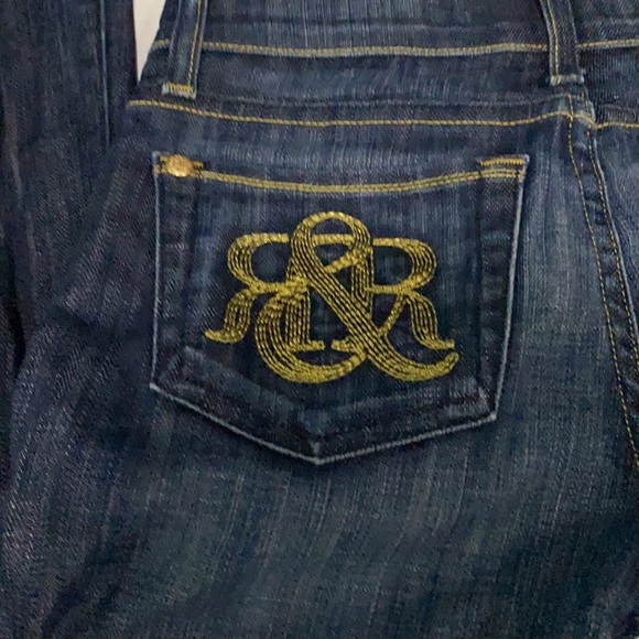 True religion size 24 - Picture 2 of 3